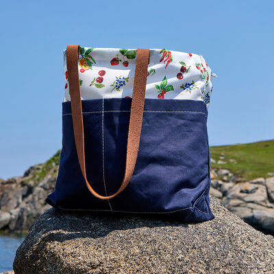 Sea Bags&reg; Botanicals Market Tote Bag in Navy